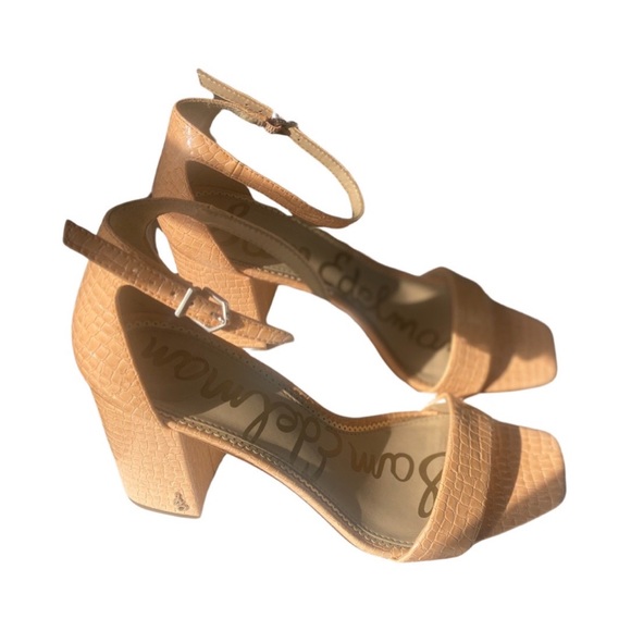 Sam Edelman Heels - Picture 2 of 4